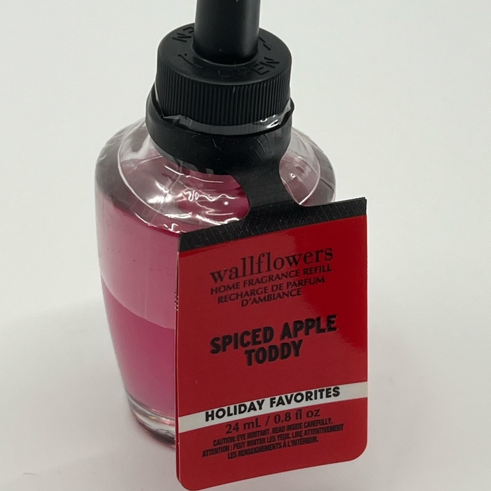 Bath & Body Works Wallflower Refill Bulb Spiced Apple Toddy